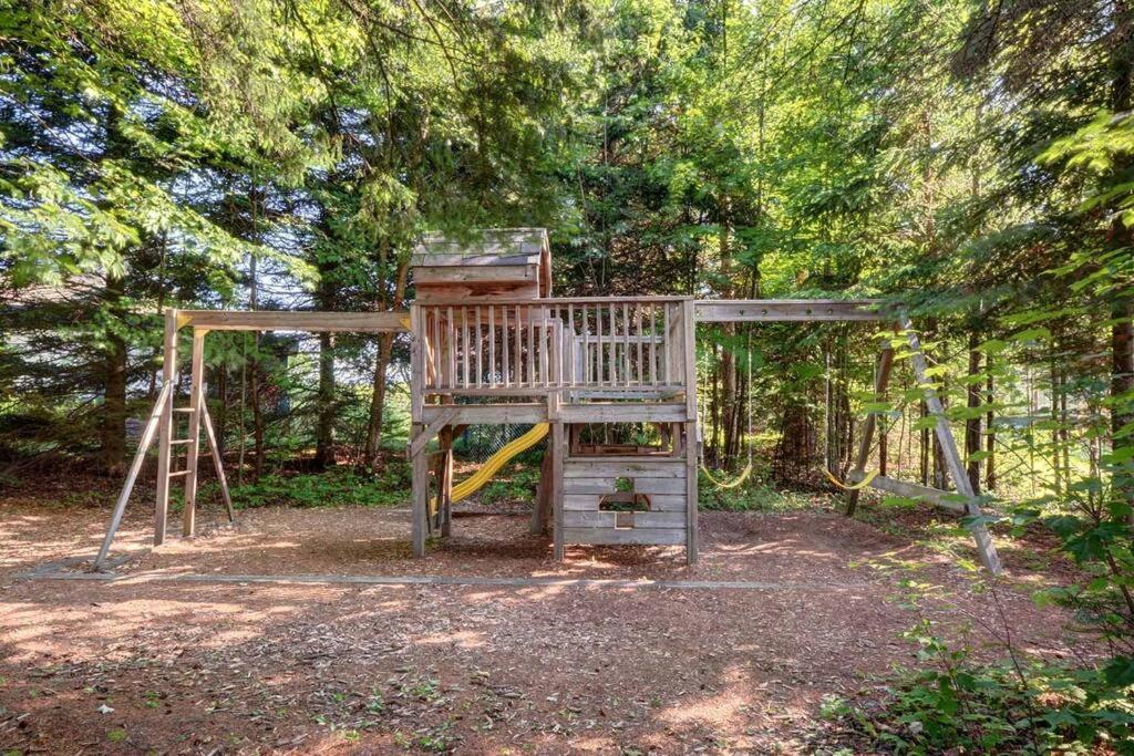 2-Level Home - Tremblant Mountain View - Fireplace Mont-Tremblant Exterior photo